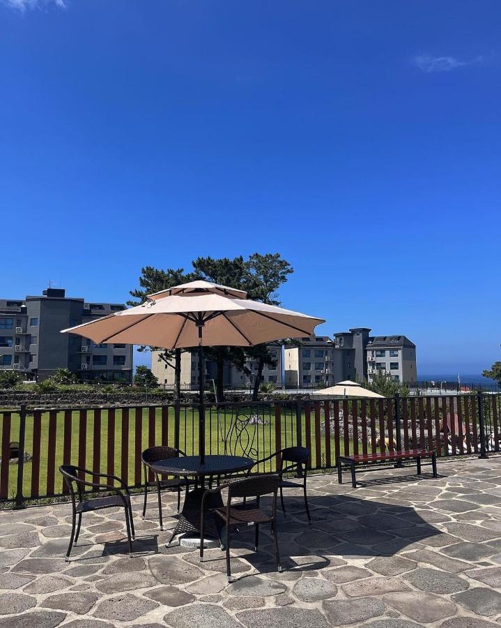 Villa De Aewol Чеджу Екстериор снимка